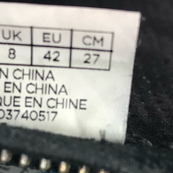 TOMS Black Suede Stacked Block Heel Size 10 Ankle Boots Booties - Picture 10 of 16